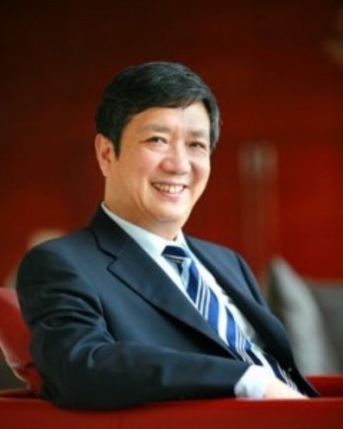 李小琳的情夫黎亮攜家逃澳洲「避風」