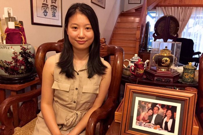 AVA联盟: 《澳人报》：冯崇义教授女儿发声恳求救助她的父亲